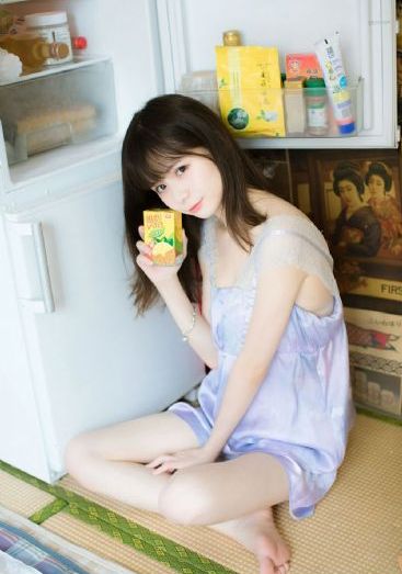 中文字幕少妇在线三级hd_BD英语迅雷电影在线