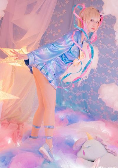 97视频人人欧美_720免费观看超清