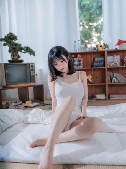 欧美女网红_完整版BD高清中字