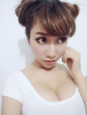 欧美大肚子孕妇视频_BD国语电影全集观看