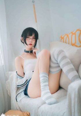 欧美超级模特磁力链接_4K手机免费观看完整