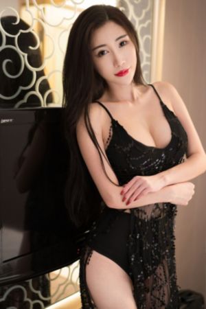 日韩美女听中国歌曲_1080P高清在线观看