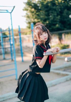 欧美潮男街拍西装男_BD日本电影免费